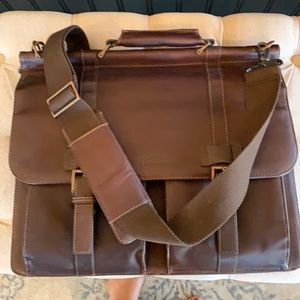 Kenneth Cole Reaction Leather Briefcase